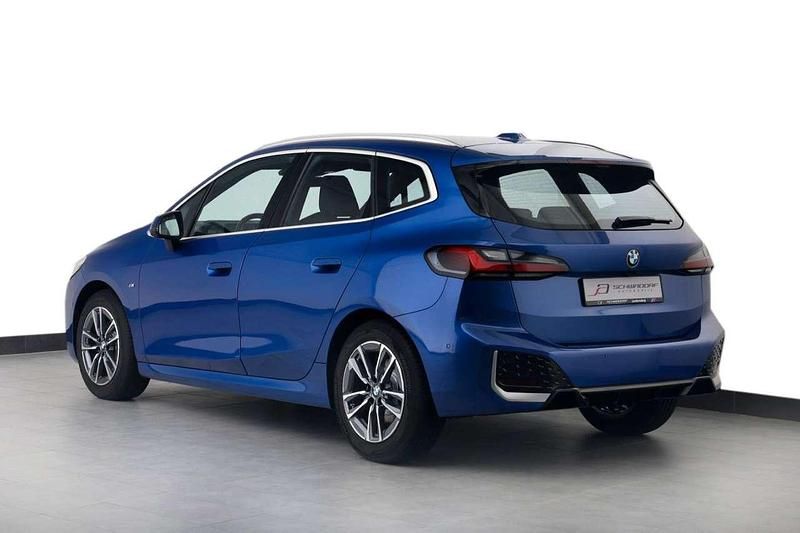 Gebraucht BMW 218 M Sport 150 PS (110 kW) 2022 Blau Van / Kleinbus