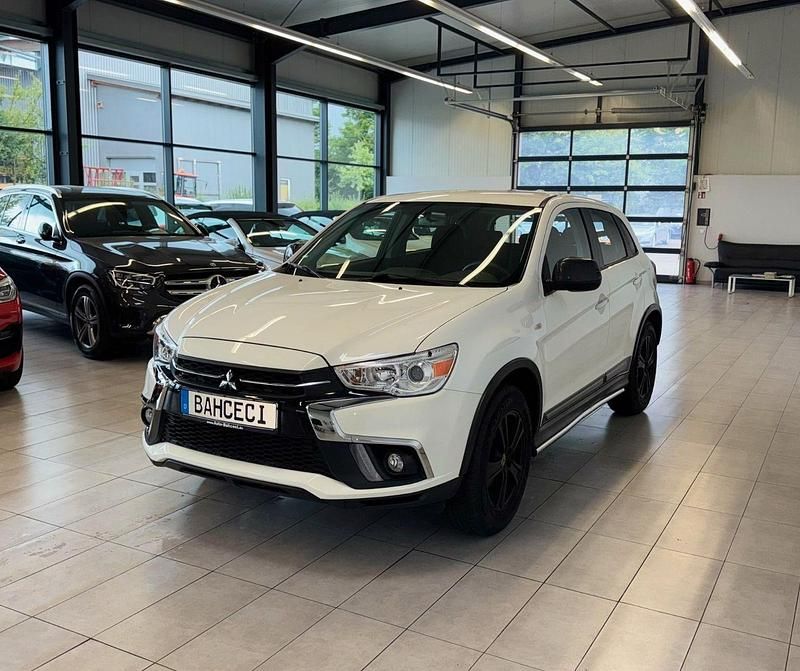 Gebraucht Mitsubishi ASX Basis 117 PS (86 kW) 2019 Weiß SUV