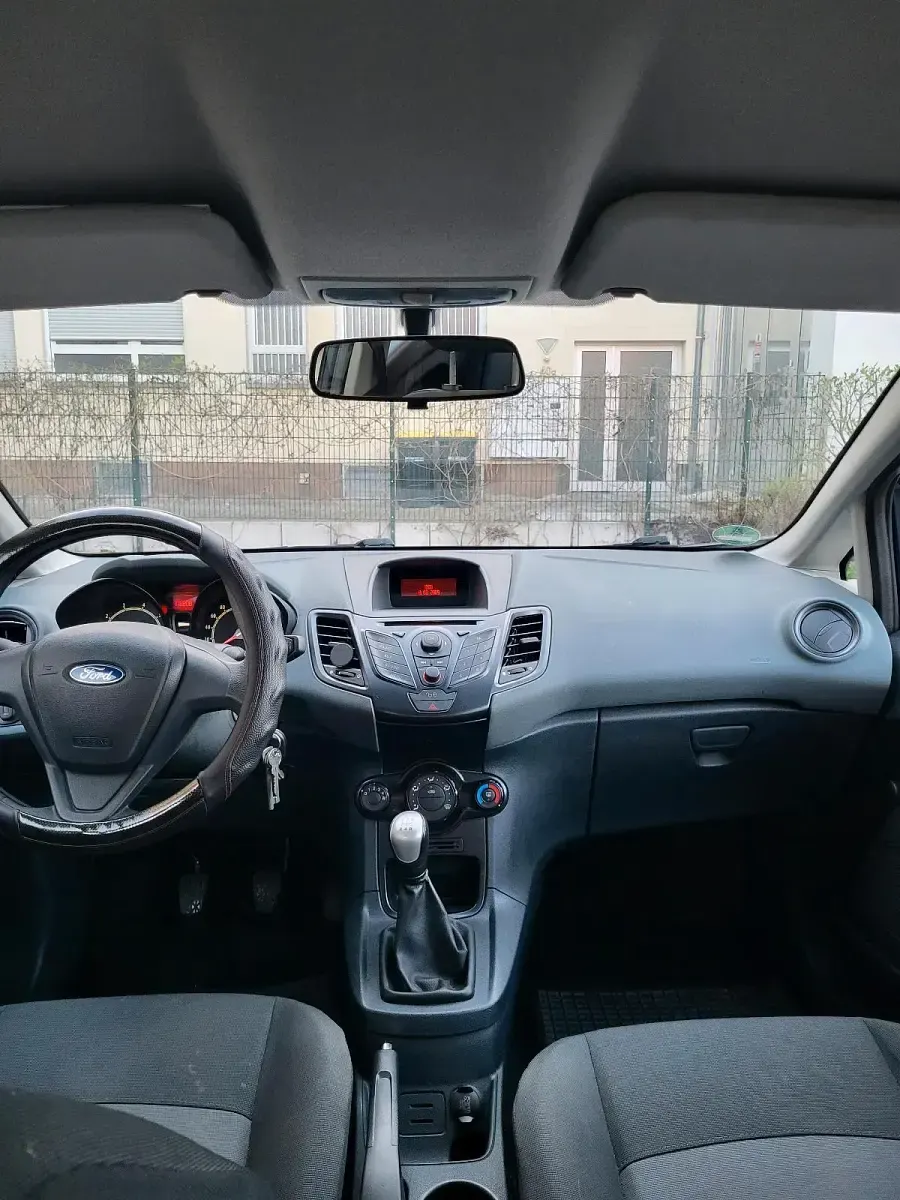 Gebraucht Ford Fiesta 82 PS (60 kW) 2009 Blau Coupé