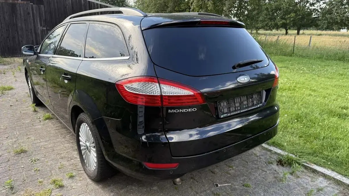 Gebraucht Ford Mondeo Titanium 140 PS (102 kW) 2008 Schwarz Kombi
