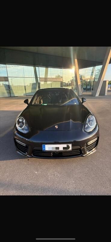 Schwarz Gebraucht 2015 Porsche Panamera GTS Limousine | 32.500 € (Fairer Preis) - Bild 1/4