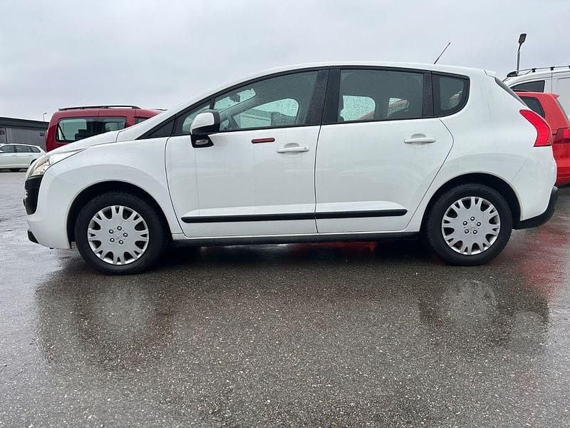 Gebraucht Peugeot 3008 Access 114 PS (83 kW) 2013 Weiß Kombi
