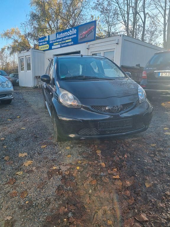 Schwarz Gebraucht 2008 Toyota Aygo Cool Kleinwagen | 2.400 € (Fairer Preis) - Bild 1/4