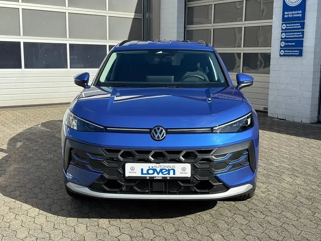 Gebraucht VW T-Roc Life 150 PS (110 kW) 2026 Blau SUV