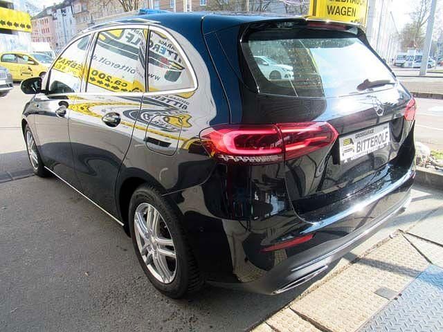 Gebraucht Mercedes 200 150 PS (110 kW) 2020 Schwarz Limousine