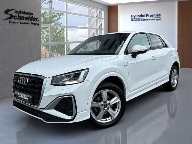 Weiß Gebraucht 2024 Audi Q2 S-Line SUV | 25.990 € (Guter Preis) - Bild 1/4