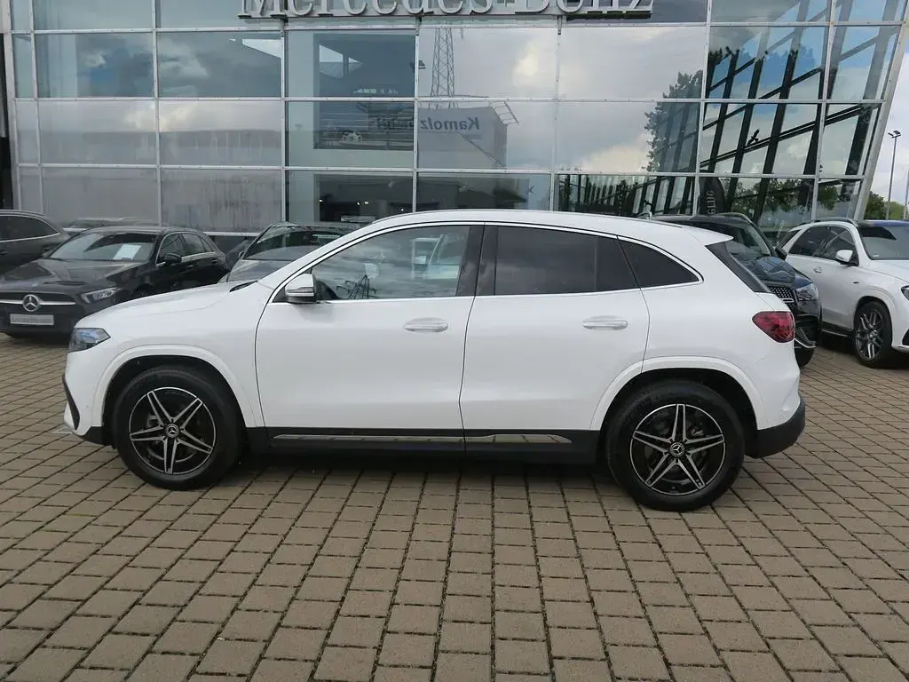 Gebraucht Mercedes EQA250+ Advanced Plus 139 kW (190 PS) 2025 Weiß SUV