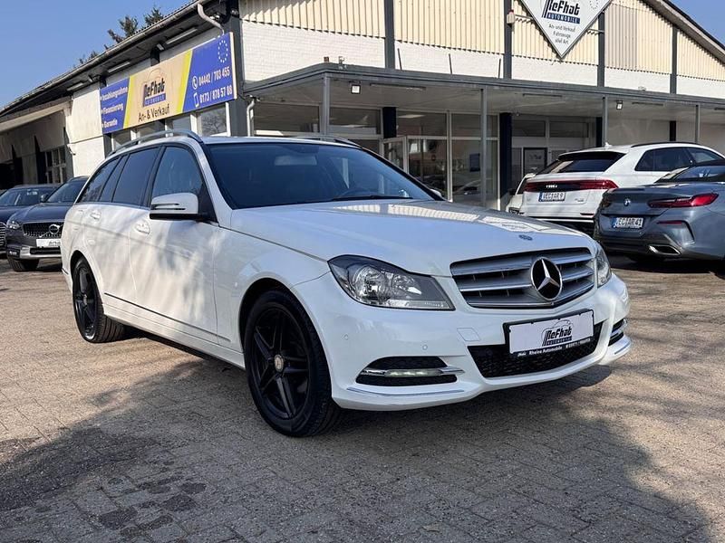 Gebraucht Mercedes C220 170 PS (125 kW) 2014 Weiß Kombi