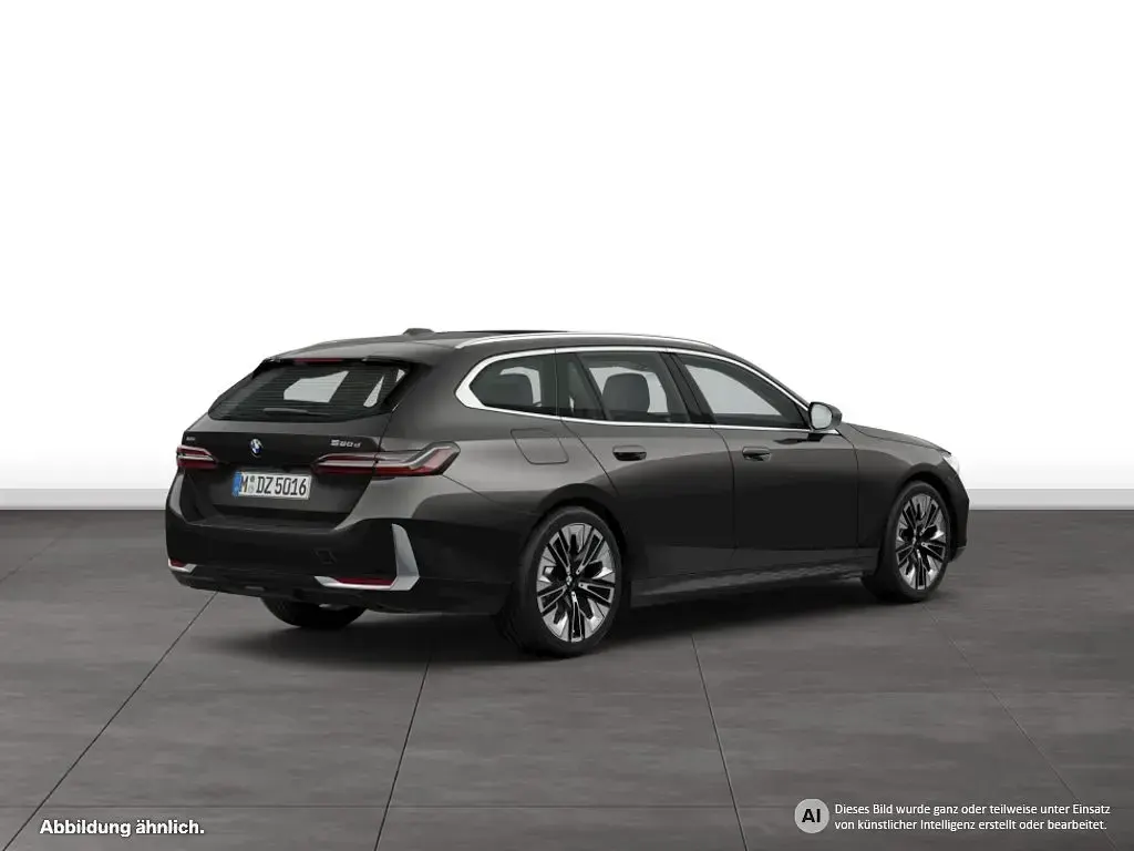 Gebraucht BMW 520 197 PS (144 kW) 2025 Grau Kombi