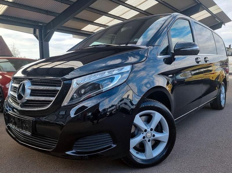 Gebraucht Mercedes V250 190 PS (139 kW) 2015 Schwarz Van / Kleinbus