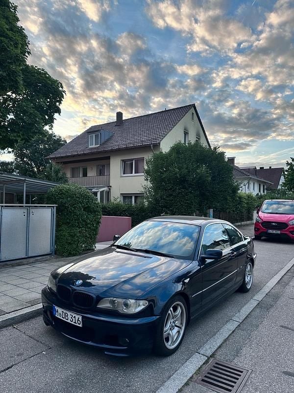 Schwarz Gebraucht 2005 BMW 320 Coupé | 2.500 € (Fairer Preis) - Bild 1/4