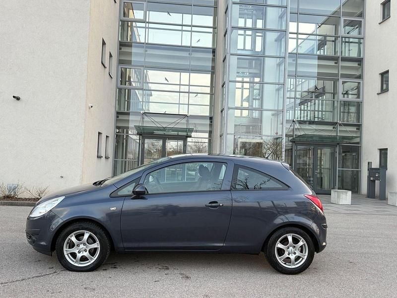 Gebraucht Opel Corsa Edition 60 PS (44 kW) 2009 Blau Kleinwagen