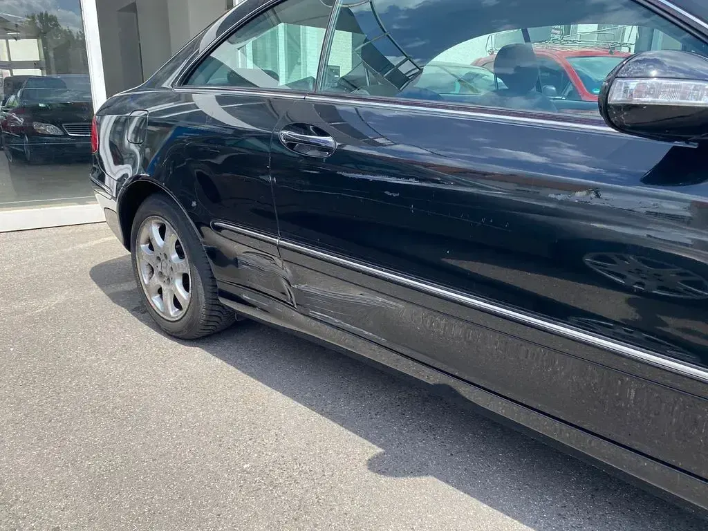 Gebraucht Mercedes CLK200 163 PS (119 kW) 2003 Schwarz Coupé