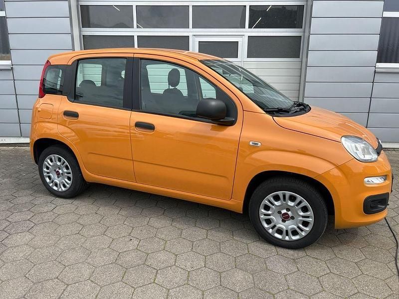 Gebraucht Fiat Panda Easy 69 PS (50 kW) 2020 Colore esterno (orange) Kleinwagen