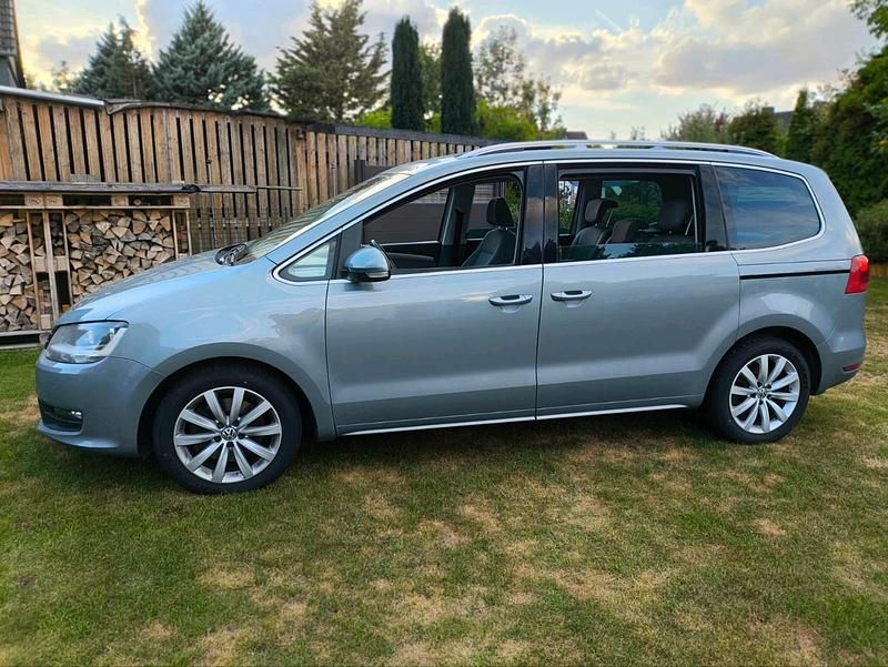 Gebraucht 2010 VW Sharan Van / Kleinbus | 9.299 € (Fairer Preis) - Bild 1/4