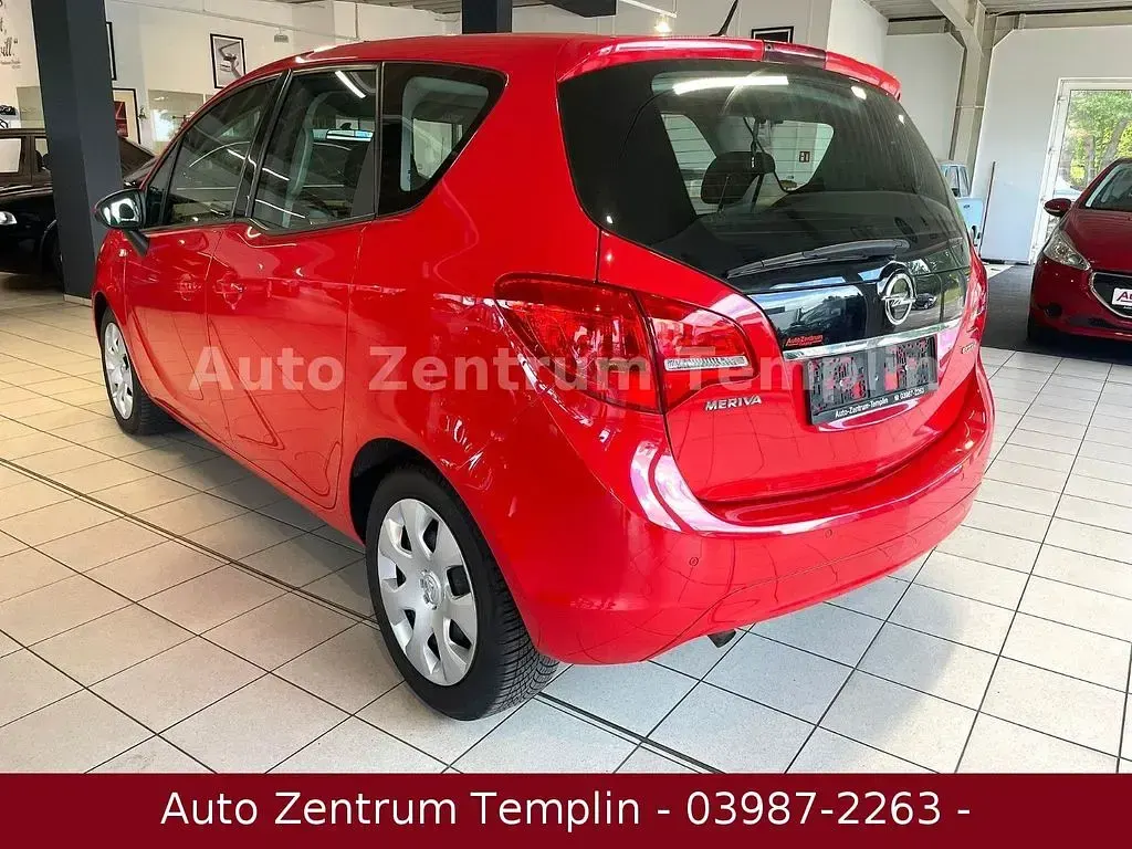 Gebraucht Opel Meriva 95 PS (69 kW) 2016 Rot Van / Kleinbus