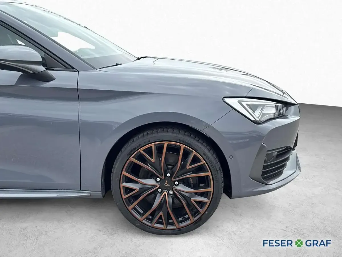 Usado Cupra Leon 245 HP (180 kW) 2020 Cinzento Carrinha
