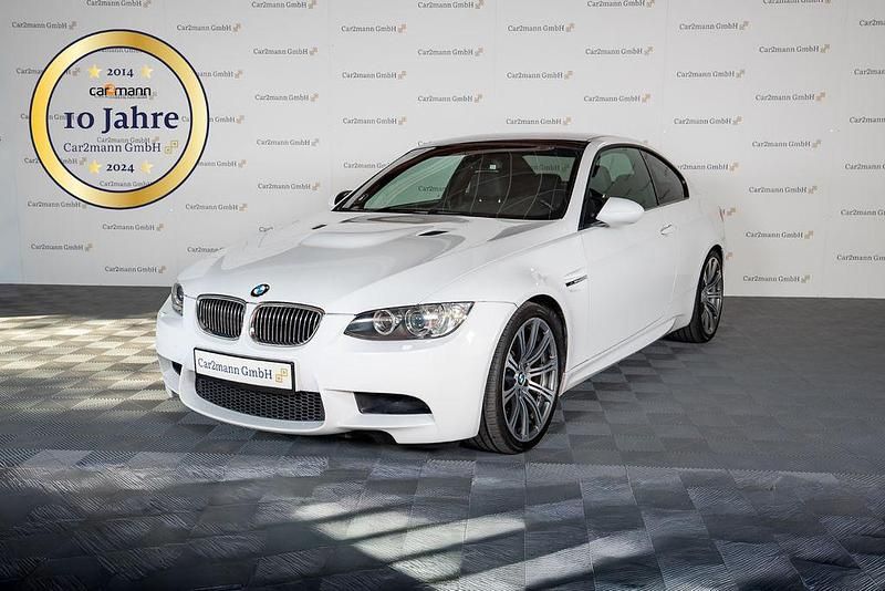 Weiß Gebraucht 2009 BMW M3 Performance Coupé | 49.900 € (Etwas zu teuer) - Bild 1/4
