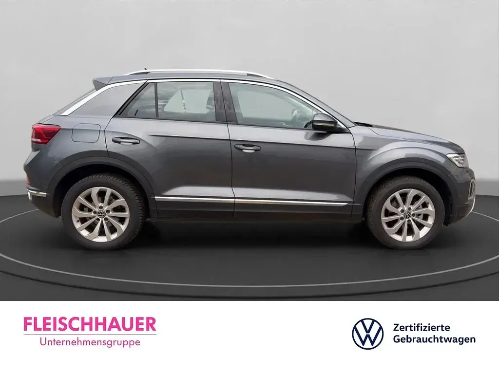 Gebraucht VW T-Roc Style 116 PS (85 kW) 2025 Grau SUV
