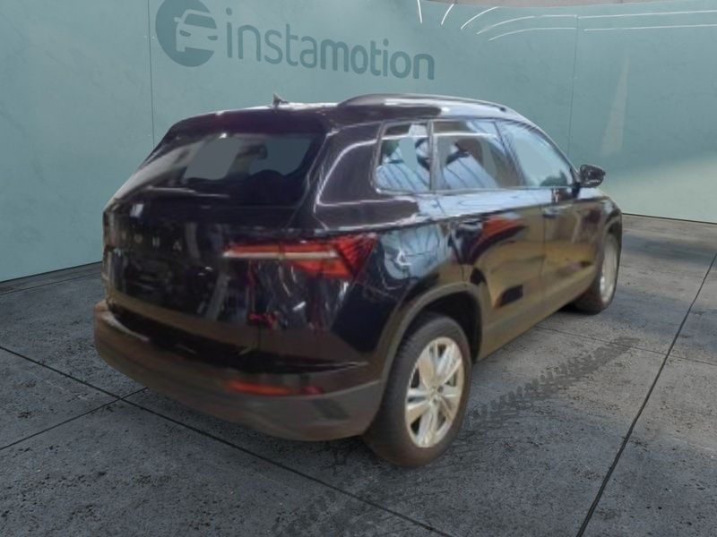 Gebraucht Skoda Karoq Elegance 150 PS (110 kW) 2024 Schwarz SUV