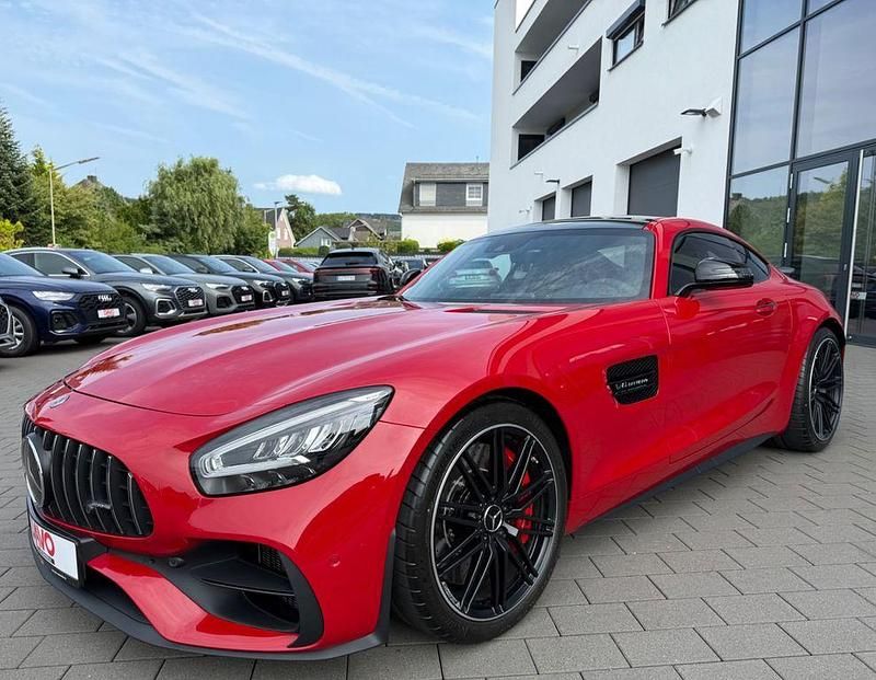 Rot Gebraucht 2019 Mercedes AMG GT C AMG Coupé | 128.891 € (Fairer Preis) - Bild 1/4