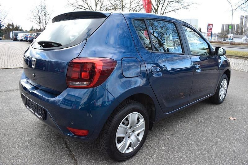 Gebraucht Dacia Sandero Comfort 90 PS (66 kW) 2020 Blau Kleinwagen