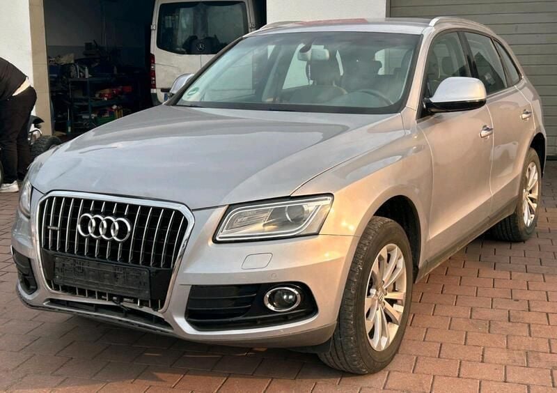 Silber Gebraucht 2016 Audi Q5 SUV | 11.200 € (Superpreis) - Bild 1/4