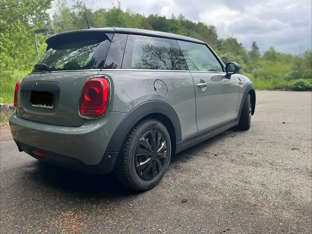 Occasion Mini ONE 102 PK (75 kW) 2016 Grijs Hatchback