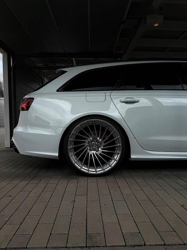 Gebraucht Audi RS6 Ambiente 2018 Weiß Kombi