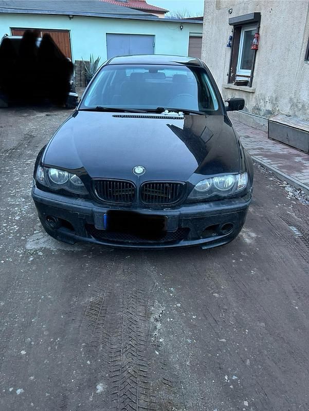 Gebraucht BMW 318 M Sport 116 PS (85 kW) 2003 Schwarz Limousine