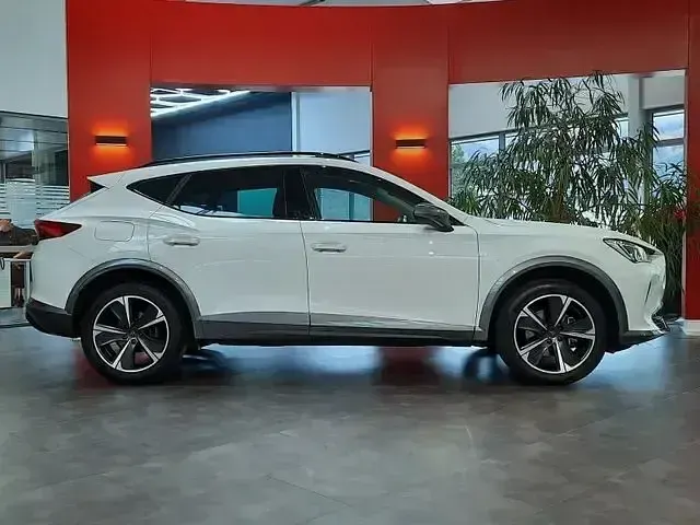 Używany Cupra Formentor 150 KM (110 kW) 2024 Biały SUV
