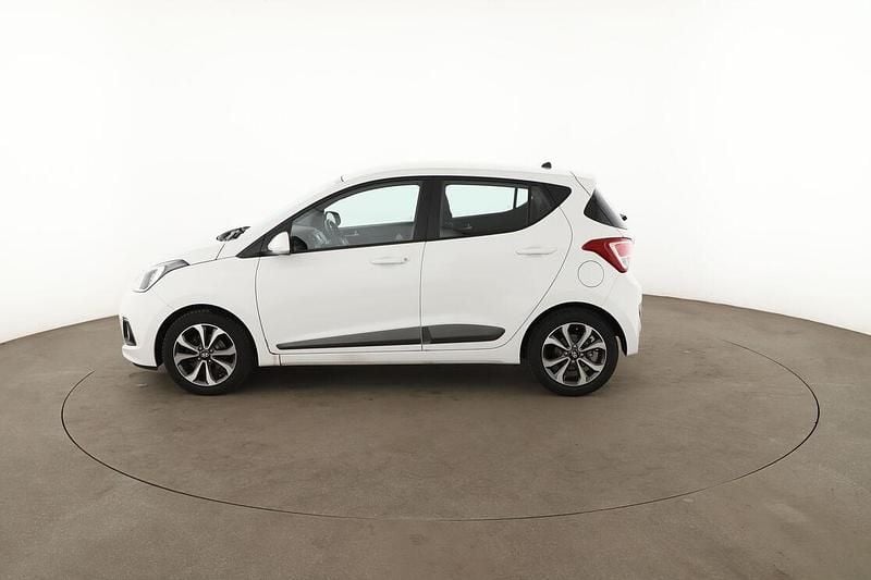 Gebraucht Hyundai i10 Style 87 PS (63 kW) 2015 Weiß Kleinwagen