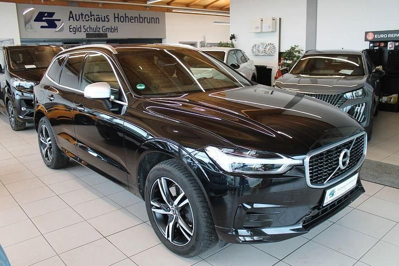 Onyx black / metallic Gebraucht 2018 Volvo XC60 R-Design SUV | 31.650 € (Teuer) - Bild 1/4