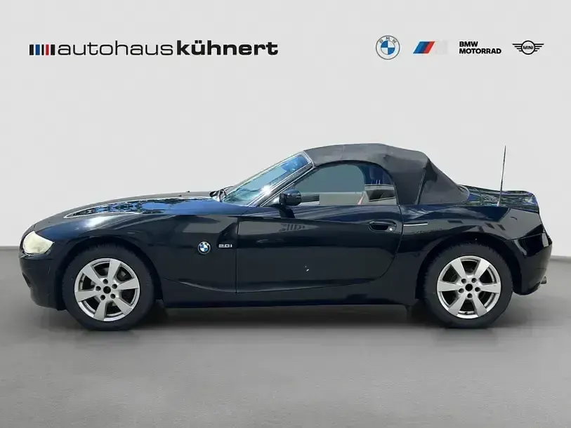 Gebraucht BMW Z4 Sport Line 150 PS (110 kW) 2005 Schwarz Cabrio
