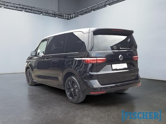 Gebraucht VW Multivan Life 150 PS (110 kW) 2025 Deep black perleffekt Van / Kleinbus