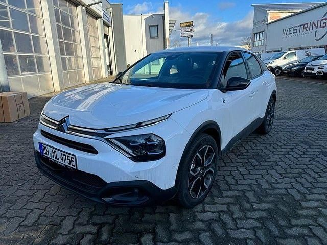 Gebraucht Citroën e-C4 100 kW (136 PS) 2023 Polarweiss /zweis Limousine