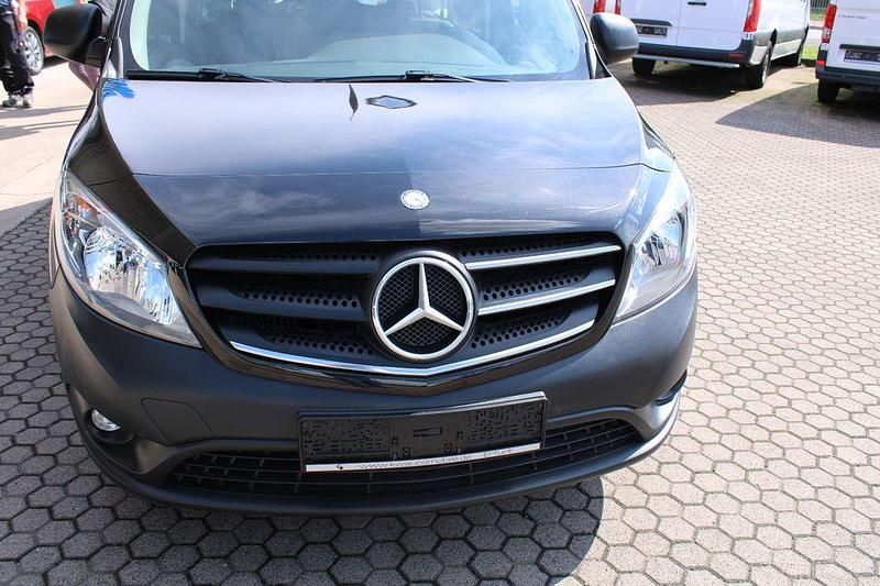 Gebraucht Mercedes Citan 109 90 PS (66 kW) 2016 Schwarz Kombi
