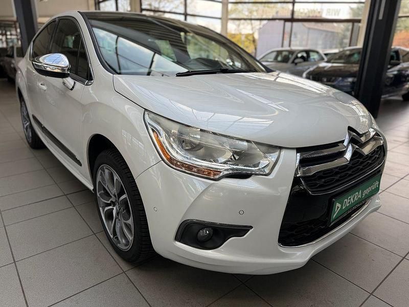 Gebraucht Citroën DS4 Sport Chic 200 PS (147 kW) 2012 Weiß Kleinwagen