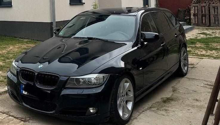 Gebraucht BMW 330 Performance 430 PS (316 kW) 2010 Schwarz Kombi
