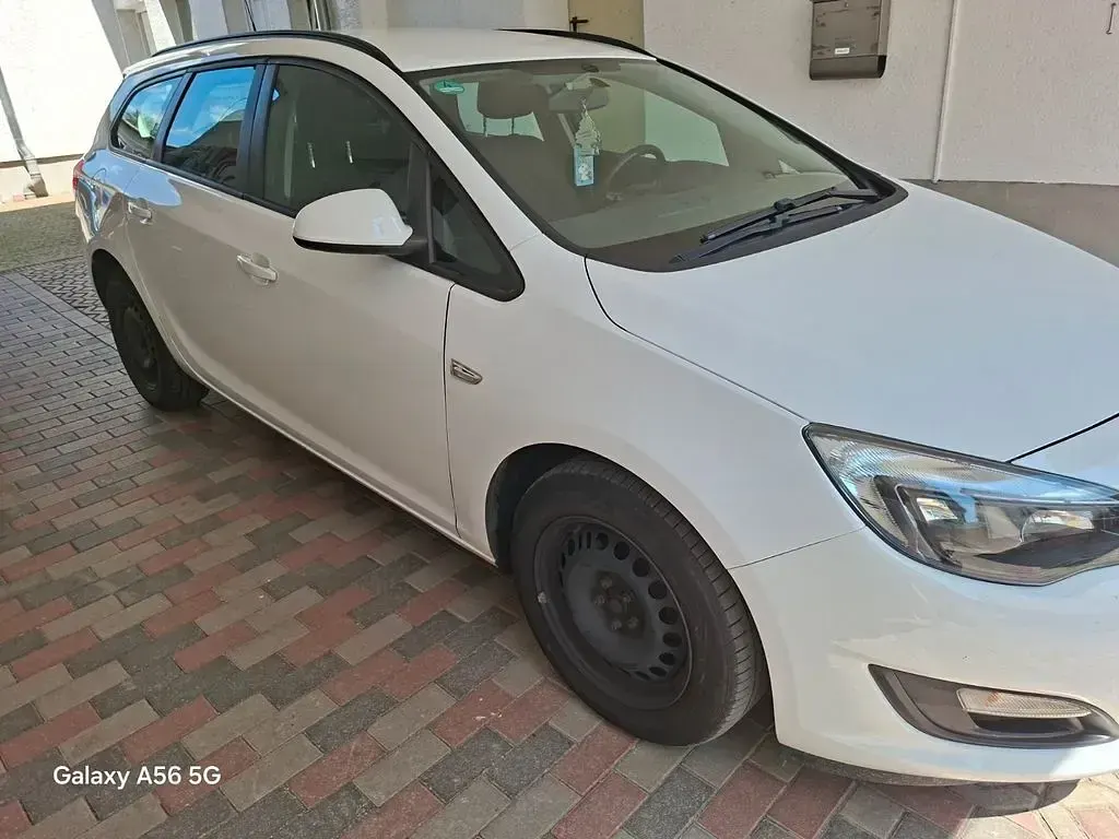 Gebraucht Opel Astra Style 116 PS (85 kW) 2015 Weiß Kombi