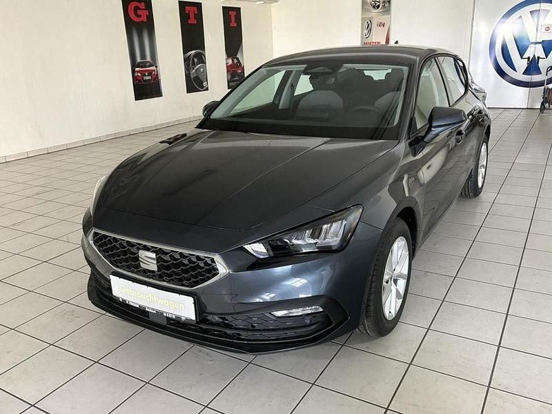 Neu Seat Leon Style 116 PS (85 kW) 2026 Magneticgrau Limousine