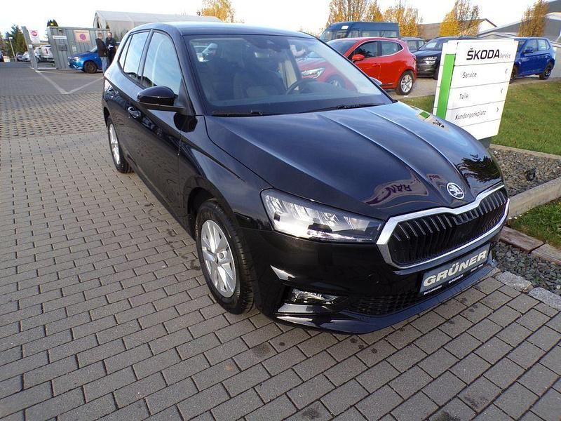 Schwarz Neu 2025 Skoda Fabia Limousine | 16.990 € (Guter Preis) - Bild 1/4