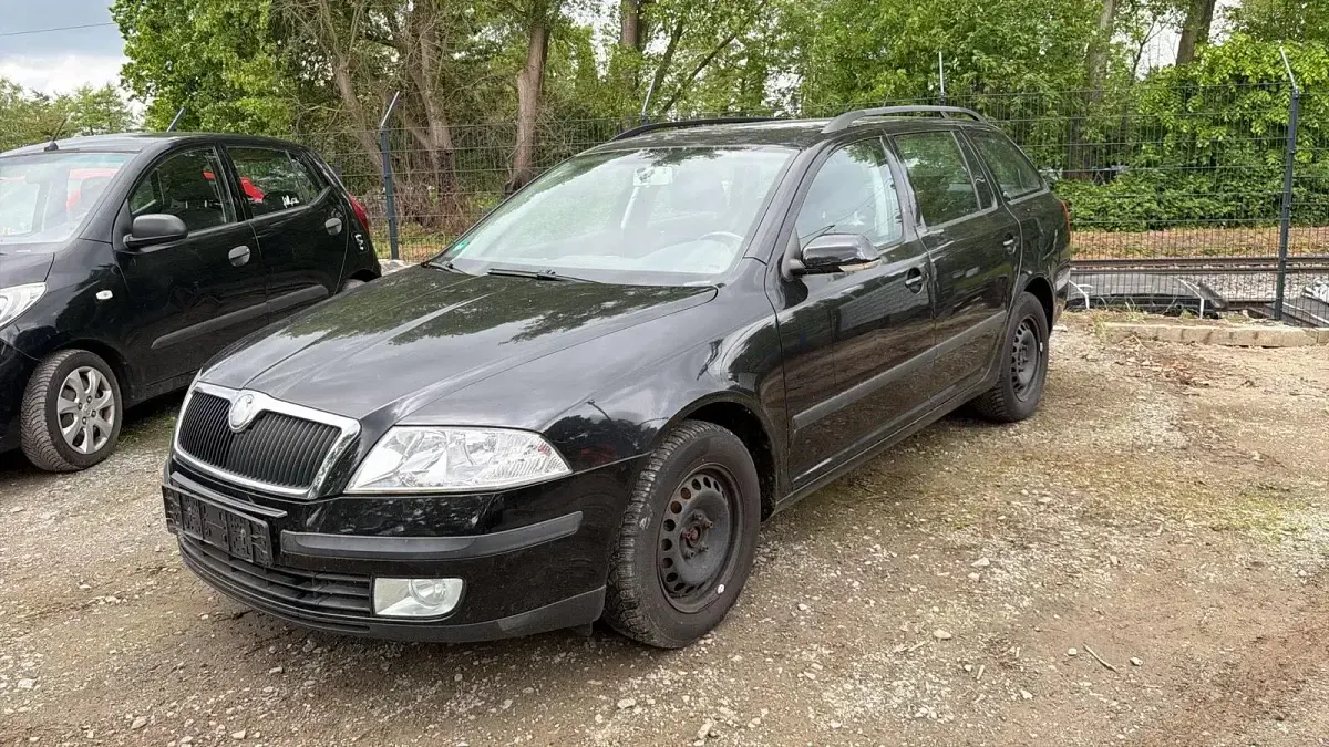 Gebraucht Skoda Octavia 160 PS (117 kW) 2008 Schwarz Kombi