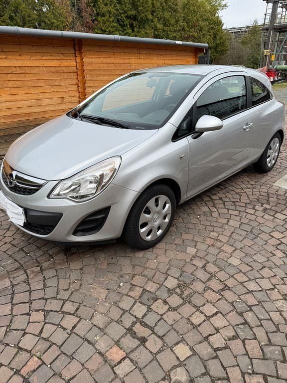 Second-hand Opel Corsa Active 87 CP (63 kW) 2013 Argintiu Hatchback