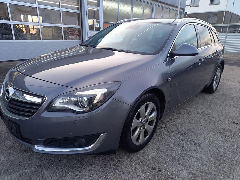 Gebraucht Opel Insignia Edition 170 PS (125 kW) 2017 Grau Kombi