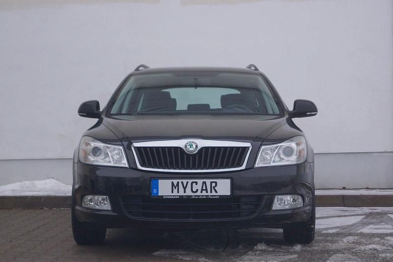 Gebraucht Skoda Octavia 80 PS (58 kW) 2010 Schwarz Kombi