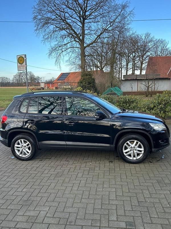 Gebraucht VW Tiguan 140 PS (102 kW) 2007 Schwarz SUV