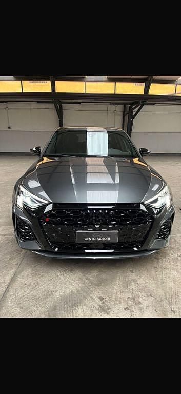 Gebraucht Audi RS3 Sport 400 PS (294 kW) 2022 Grau Limousine