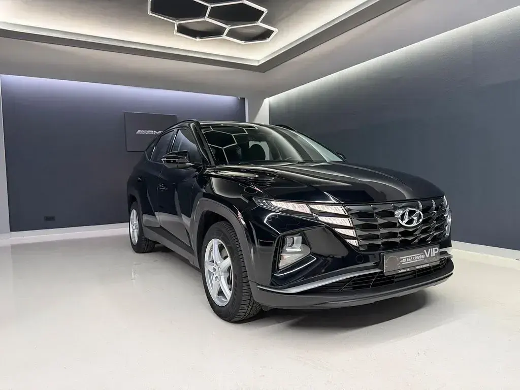 Gebraucht Hyundai Tucson Select 230 PS (169 kW) 2022 Schwarz SUV