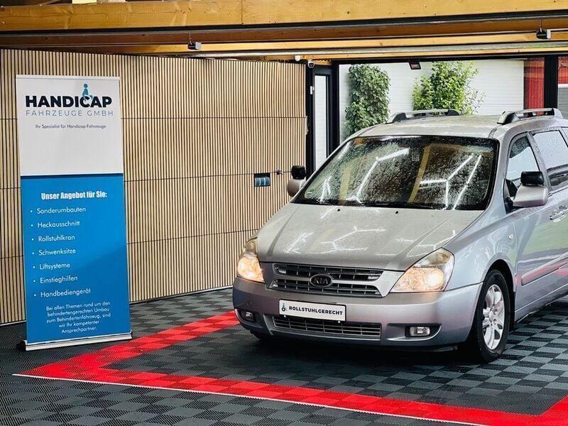 Gebraucht Kia Carnival 185 PS (136 kW) 2007 Silber Van / Kleinbus